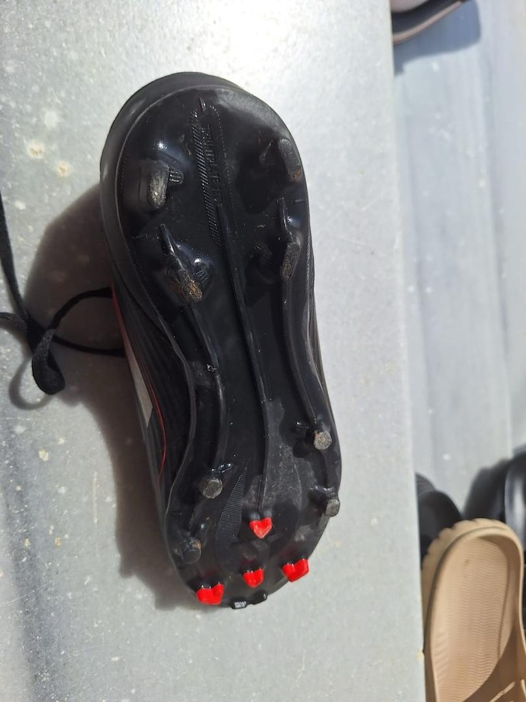 Adidas F50 35 Numara temiz krampon - 3
