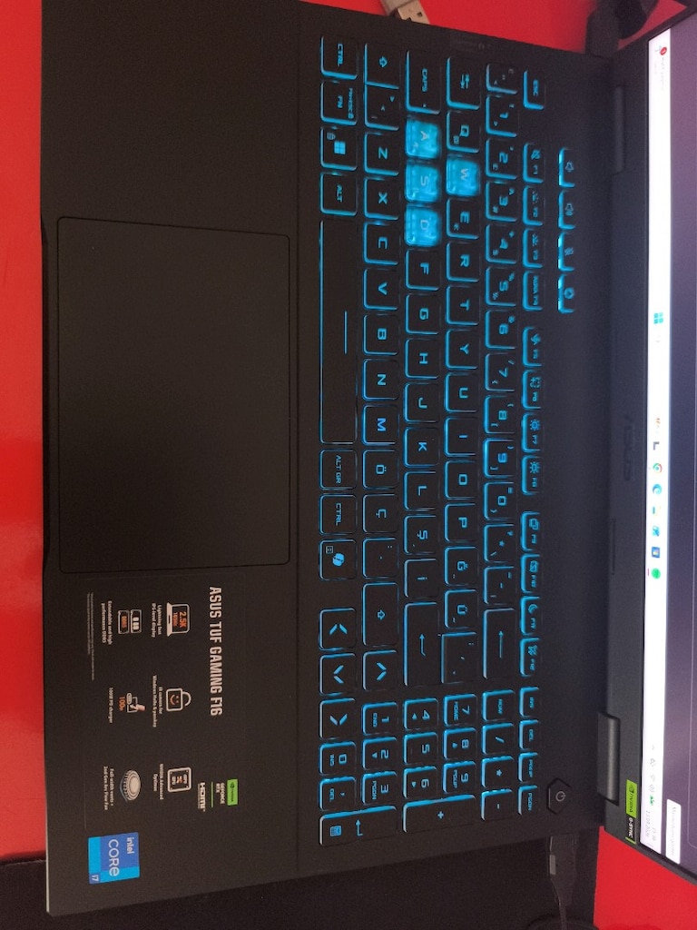 ASUS TUF F16 GAMING | RTX5070 | i7 | 14650HX | 1 TB SSD | 32 GB RAM - 2