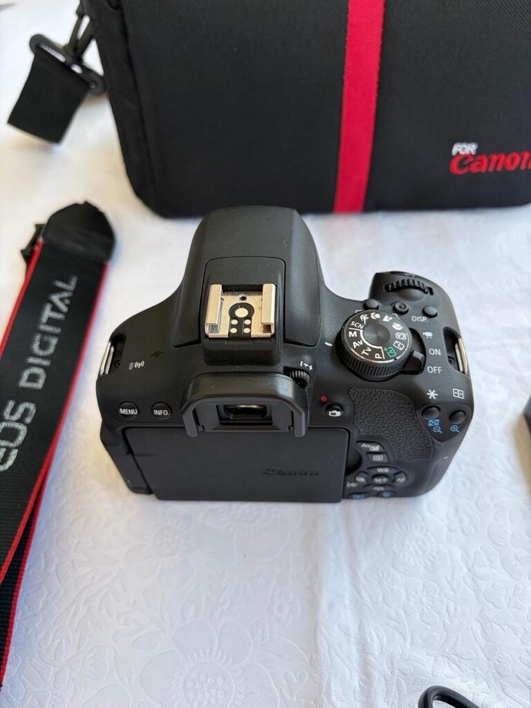 canon eos750D - 6