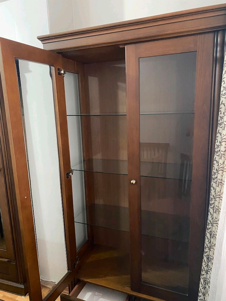 Gümüşlük Konsol Vitrin Takımı - 3