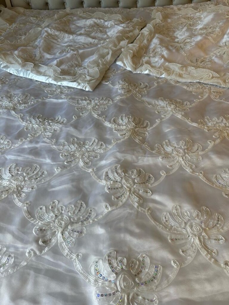 Yatak örtüsü istikbal çift kişilik 2.60-2.55 hiç kullanılmamış 2 yastı - 13
