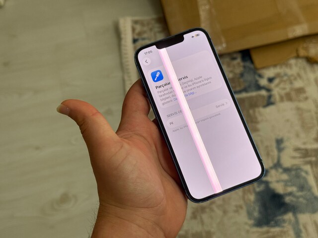 Orjinal iPhone 13 Çıkma Ekran