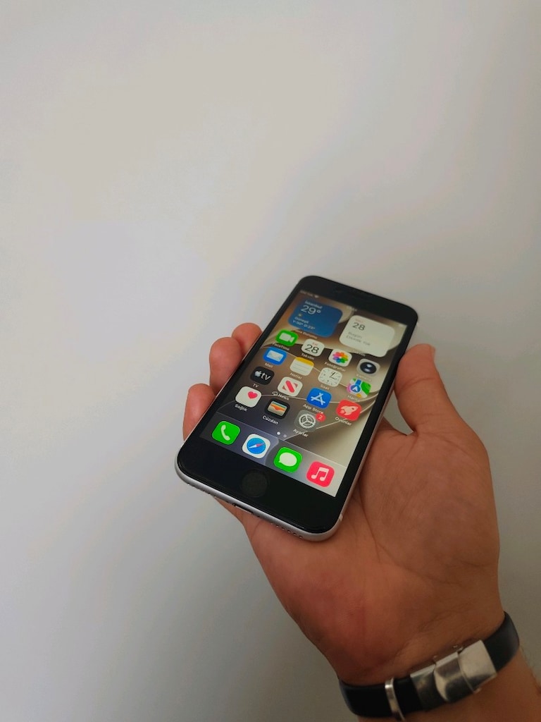 İPHONE SE 2 NESİL 64 GB TR CİHAZI PİL 100 - 7
