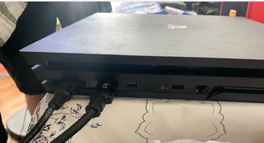 PlayStation 4 pro 1 tb TAKAS YOKTUR - 5