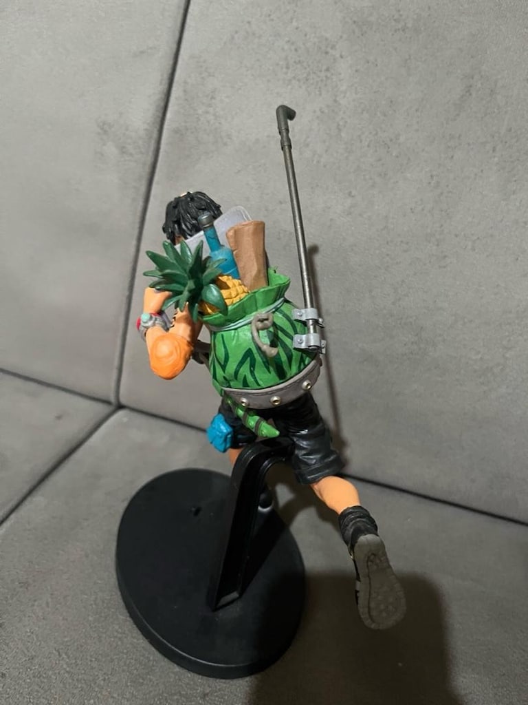 ONE PIECE Ace figür