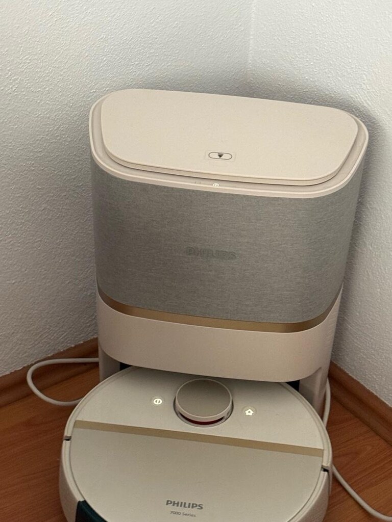Philips Robot Süpürge ve Mop 7000 Serisi Otomatik Çöp İstasyonlu Temiz - 3