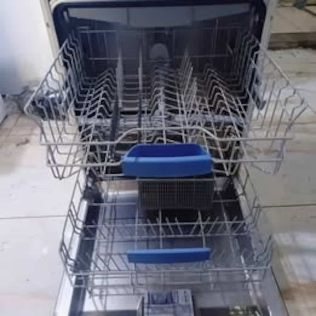 7.000 TL Etkin 7.000 TL Etkin 7.000 TL Etkin Bosch inox 5 programlı 3 - 4