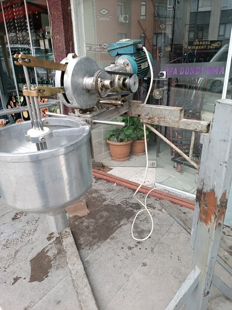 LOKMA MAKİNASI MOTİF KULLANIŞLI. SÖKMESİ TAKMASI TEMİZLİĞİ ÇOK KOLAY - 3