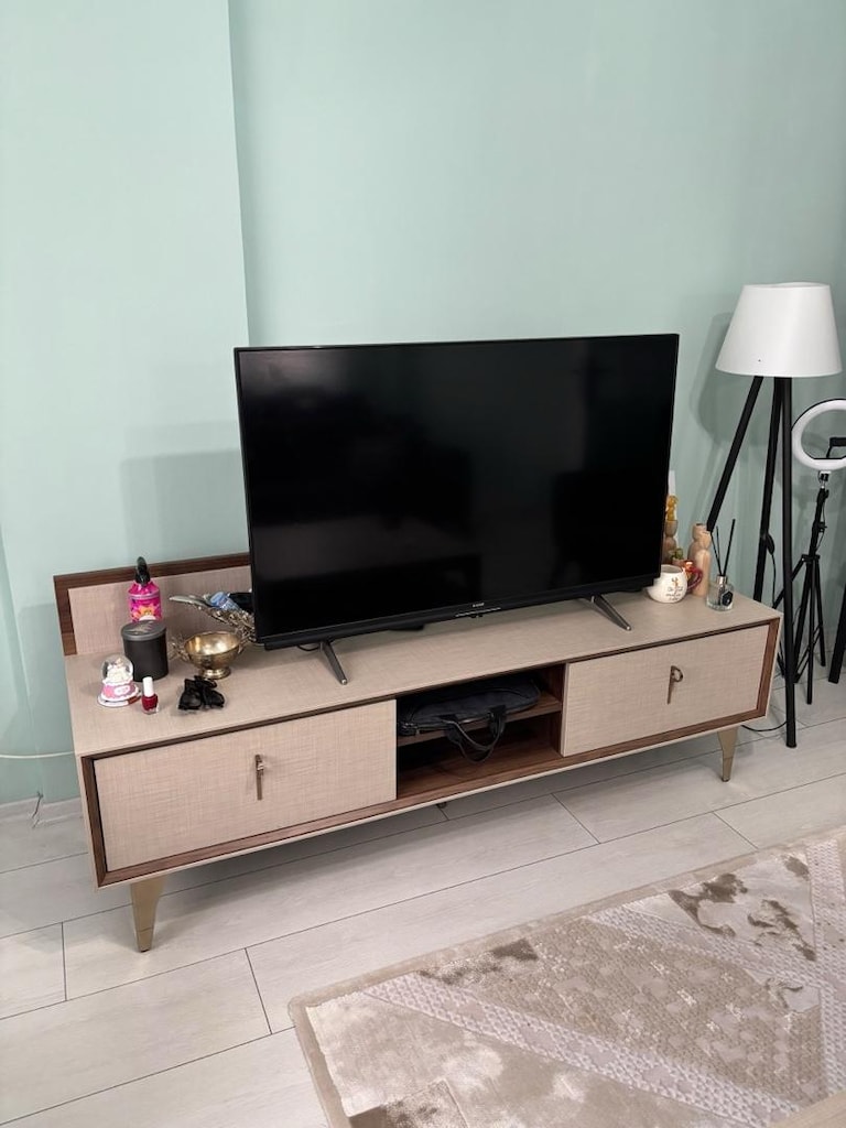 Tv ünitesi ve orta sehpa - 4