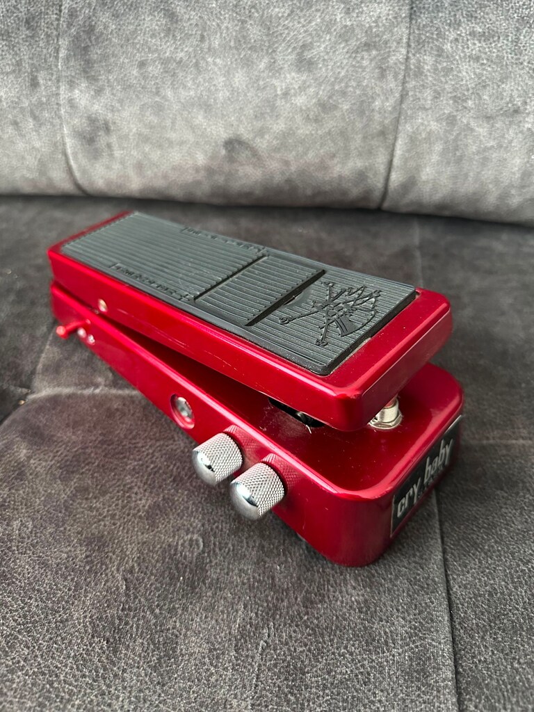 Jim Dunlop SW95 Slash Signature Cry Baby Wah Pedalı - 4