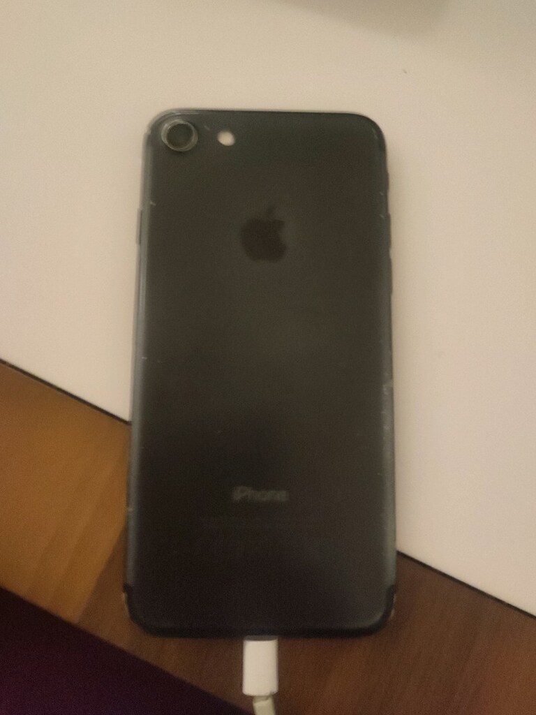 iPhone 7 128 GB - 3