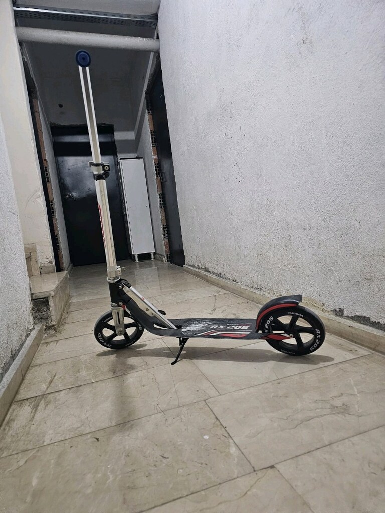 Scooter - 4