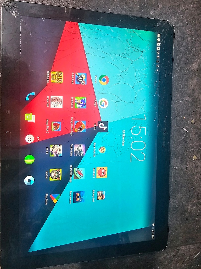 SAMSUNG 12.2 TABLET - 3