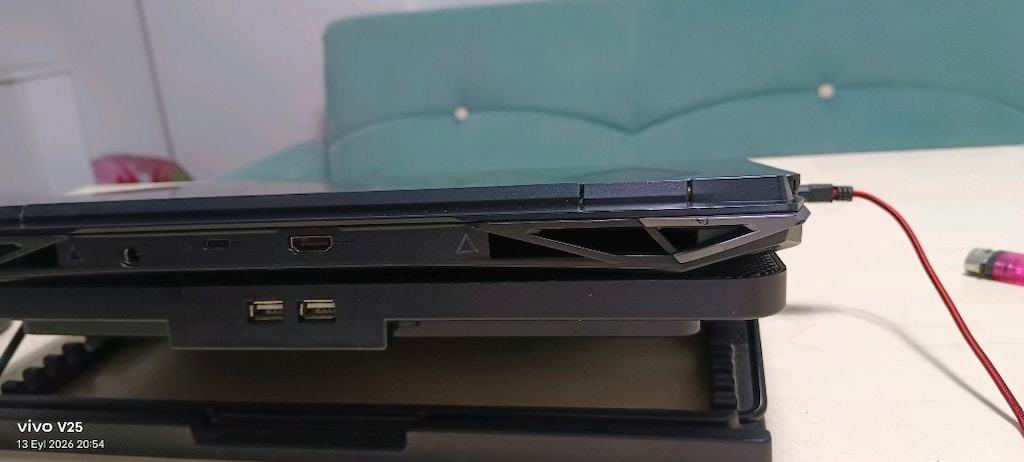Acer nitro 5 ryzen 7 6800H işlemci + soğutma fanı + mause +kutu+fatur - 3