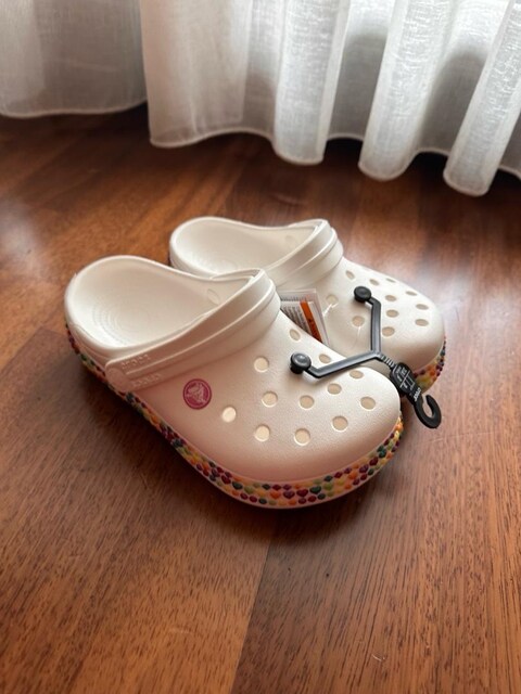 Orjinal Hiç Giyilmemiş Crocs Beyaz Terlik 33-34 Numara j2