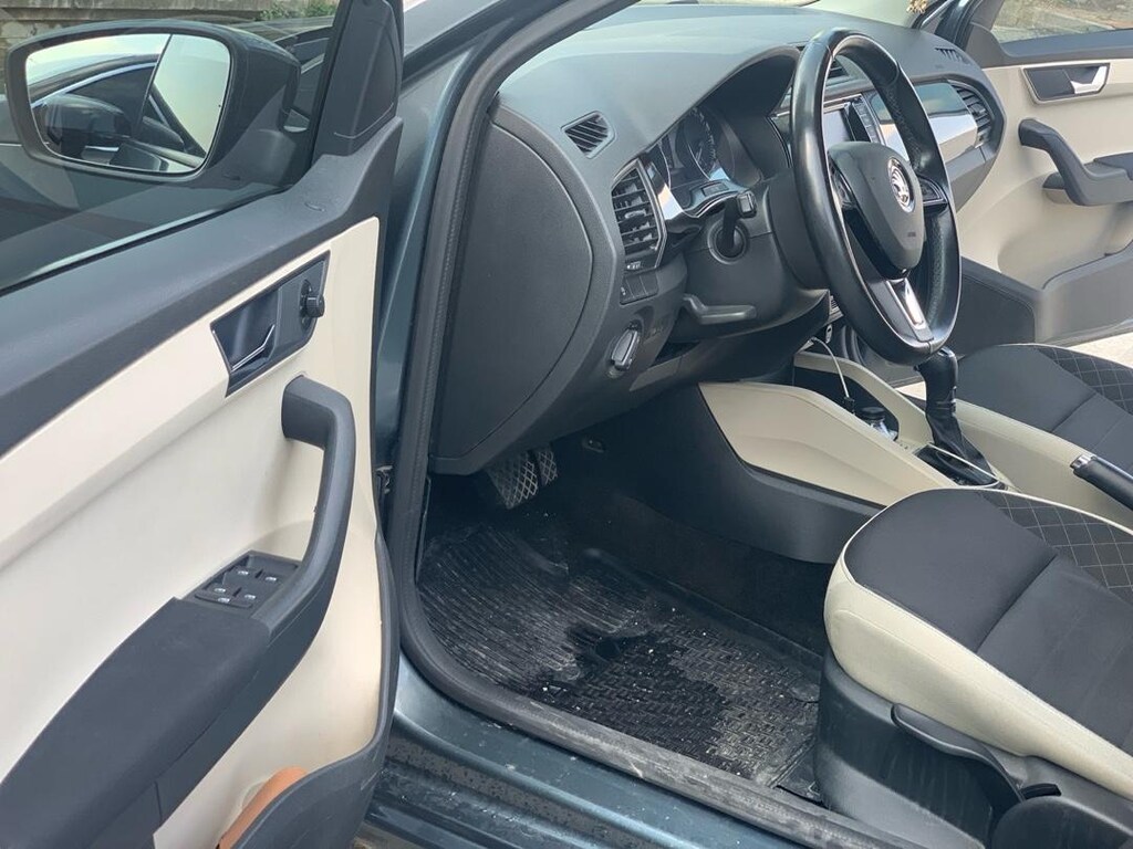 SKODA / FABIA / CARPLAY / 2017 / 120.000 - 15