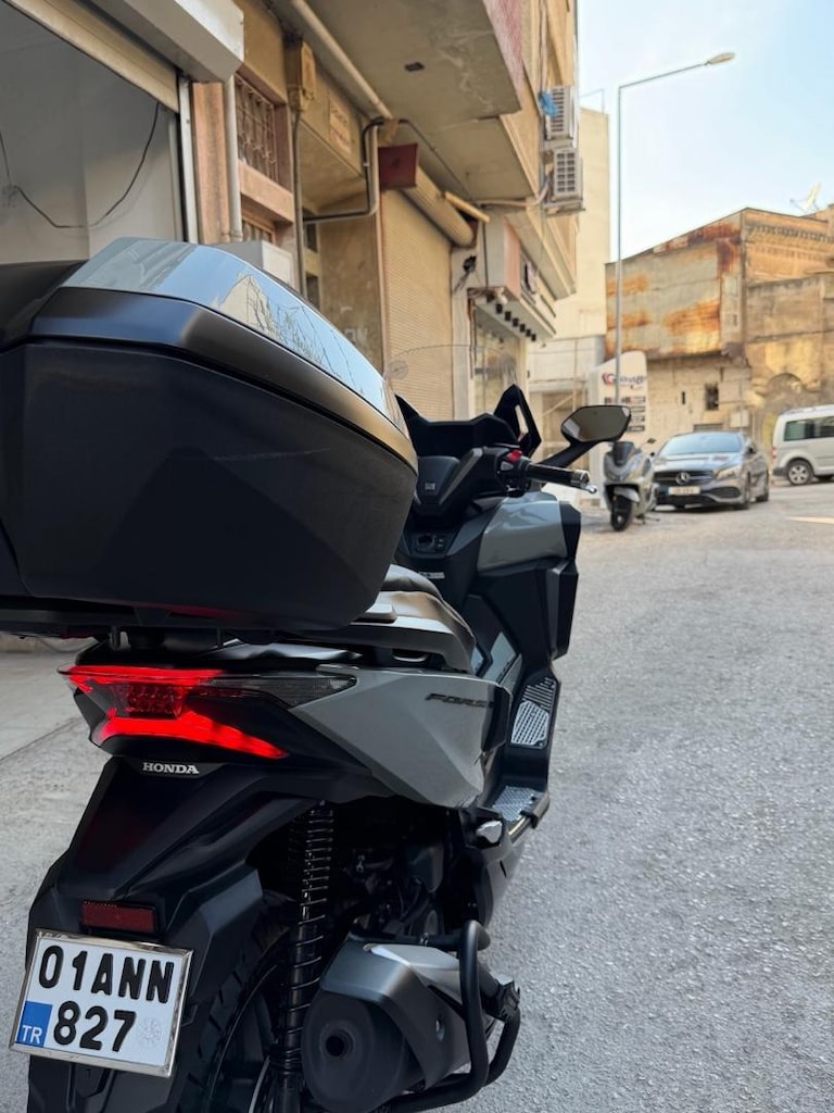 Honda Forza 2022 hatasız km 6900 - 5