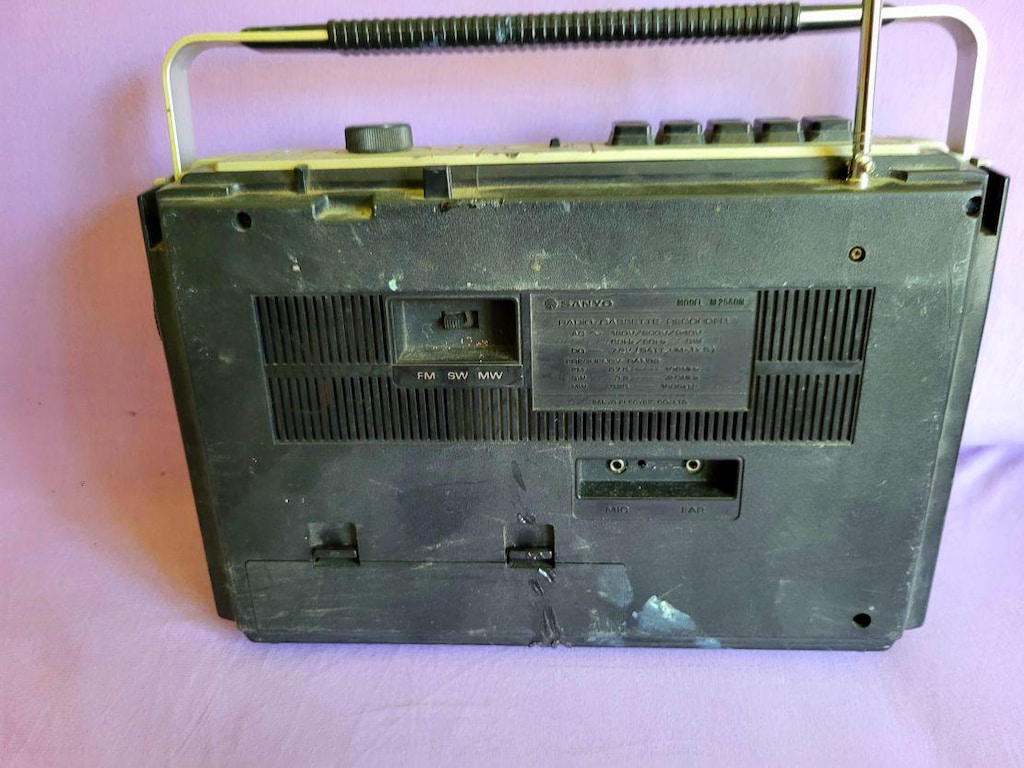 Japon yapımı Sanyo Radyo kasetçalar - 6