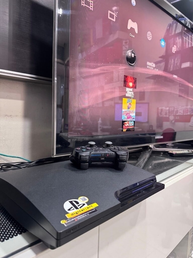 PS3 SLIM · 1000 OYUNLU ÜCRETSİZ MARKETİ YÜKLÜ · DIGITAL ART SAKARYA - 3