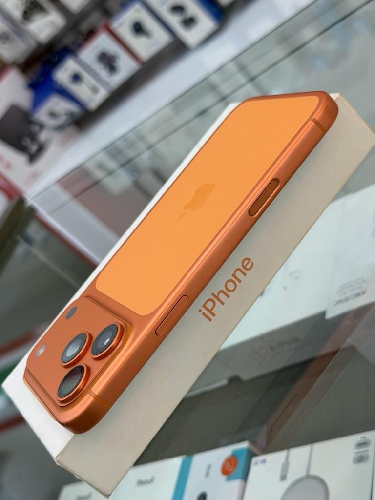 İphone 17 Pro Max 256 Gb - 4