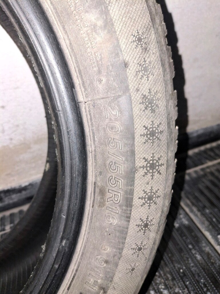 kışlık lastik 205/55/16 - 2
