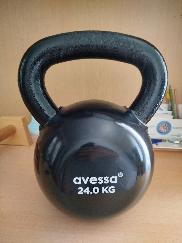 24 kg kettlebell
