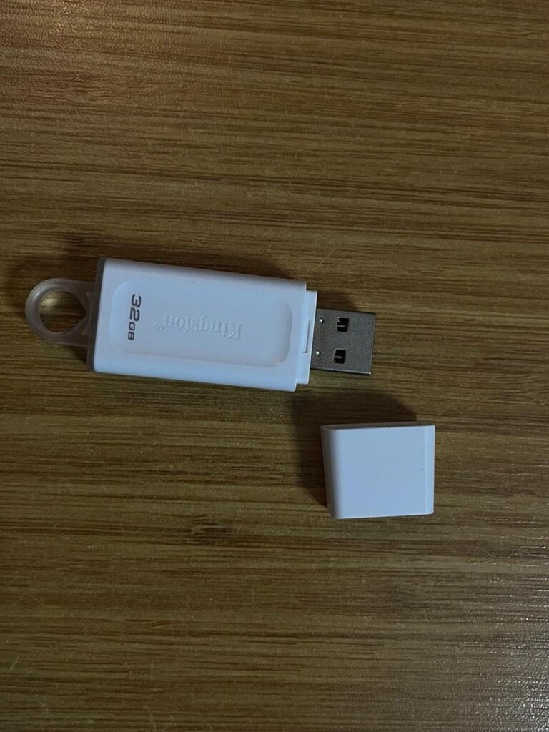 USB FLASH BELLEK 64/32/16/8 - 3