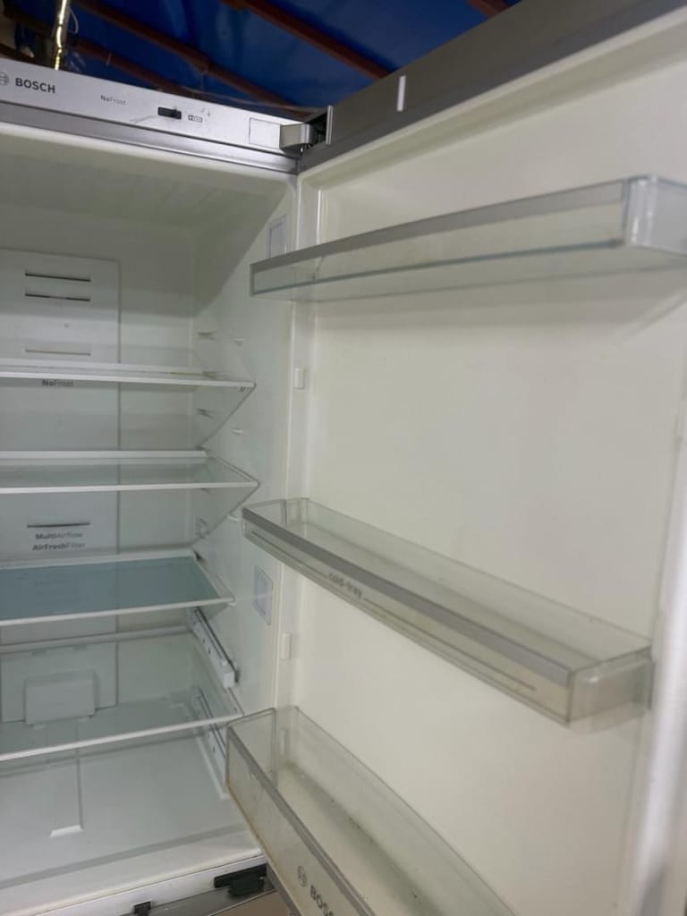 Buzdolabı Bosch Alttan buzluklu A+++ İnverter inox - 4