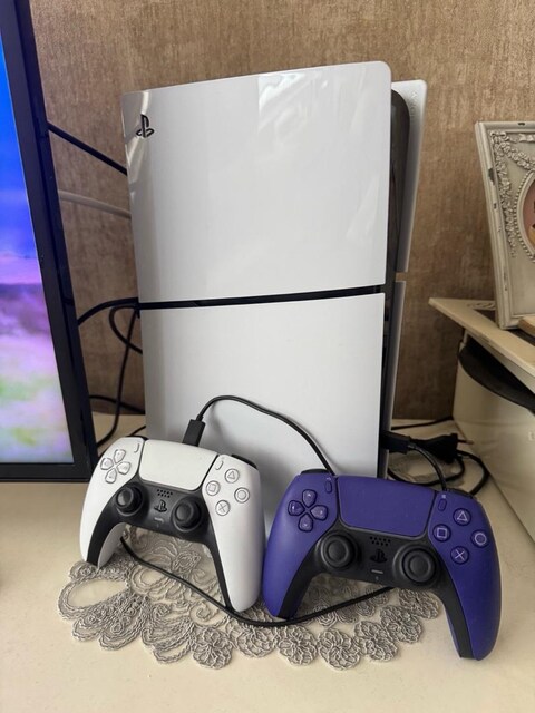PS5 Slim Digital Edition 825gb
