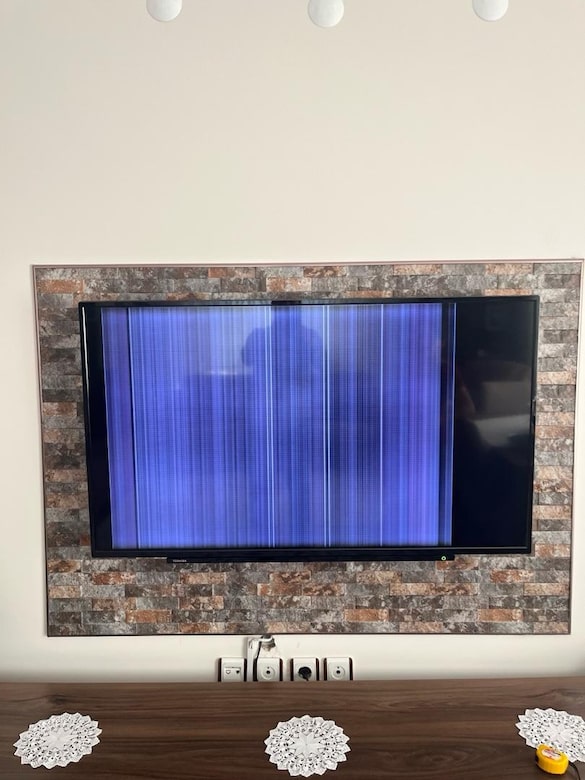 Toshiba 50 inch TV - 2