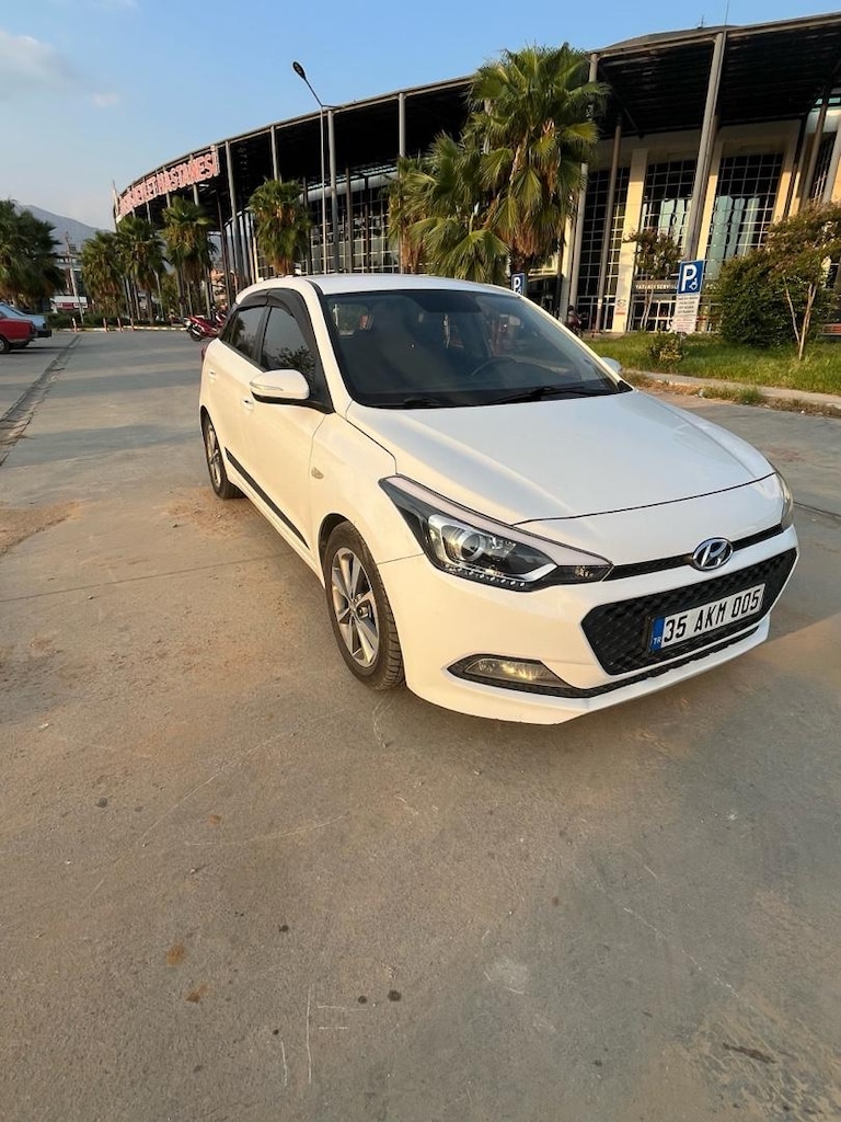 İ20 2017 Model 1.4 CRDİ Style paket - 9