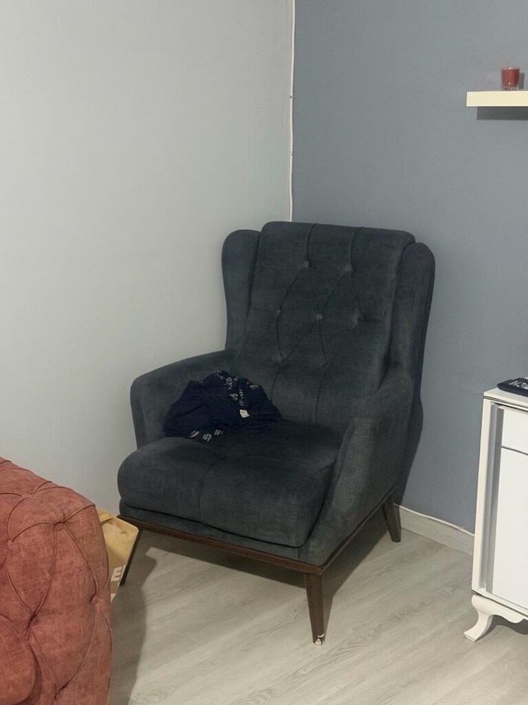 2’adet açılır 3 lü 2 adet berjel saglam temiz Çhester model - 4