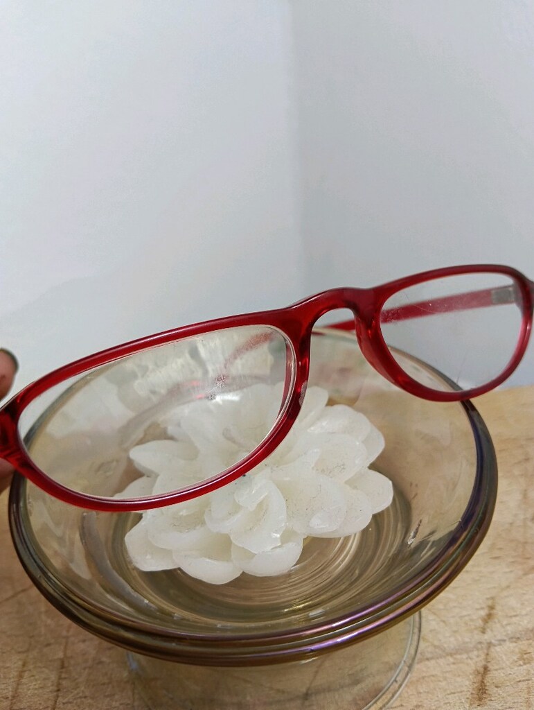 optik gözlük çerçevesi. yakın gözlüğü çerçevesi