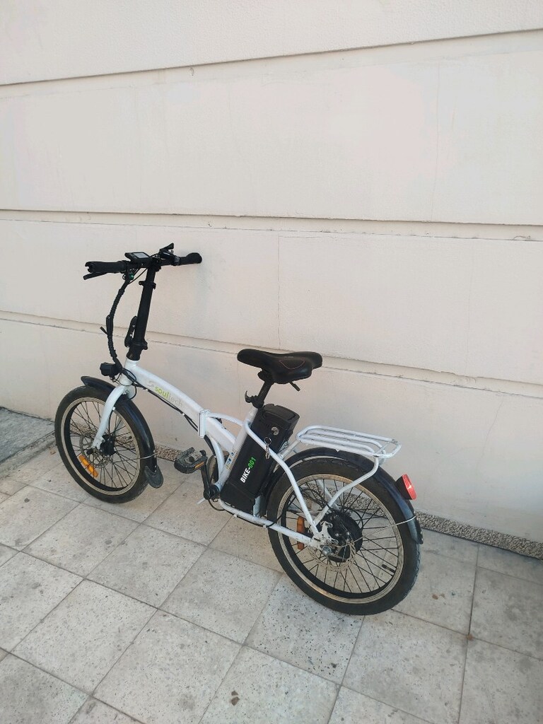 az kullanılmış temiz elektirkli bisiklet