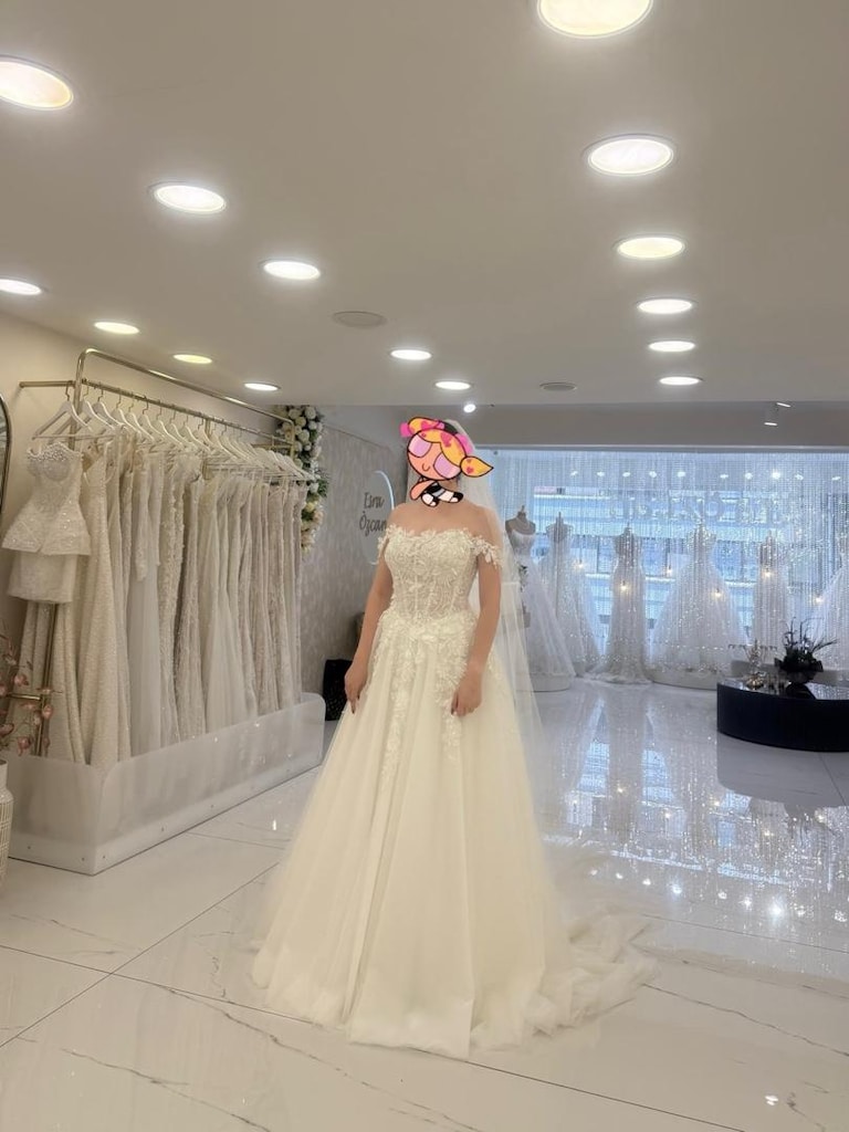 STRAPLEZ DANTEL DETAYLI GELİNLİK - 3