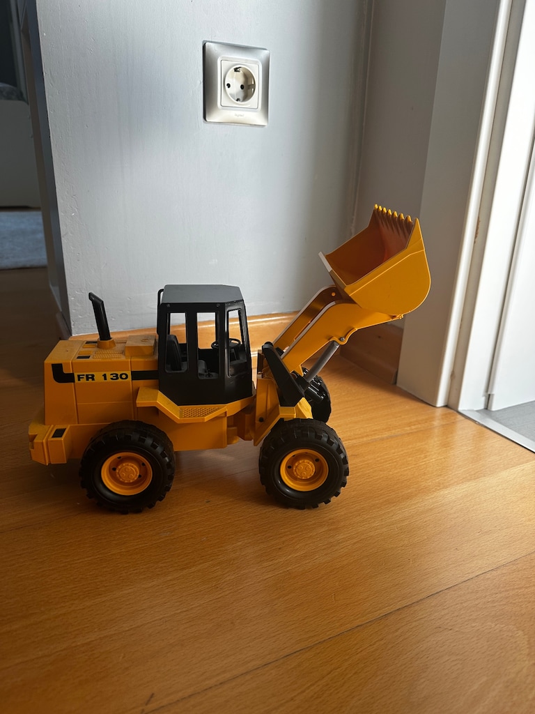 Bruder Loader Kepçe - 2