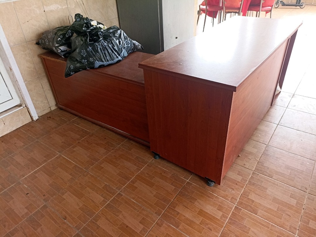 Büro Ofis Çalışma Müdür Masası - 2