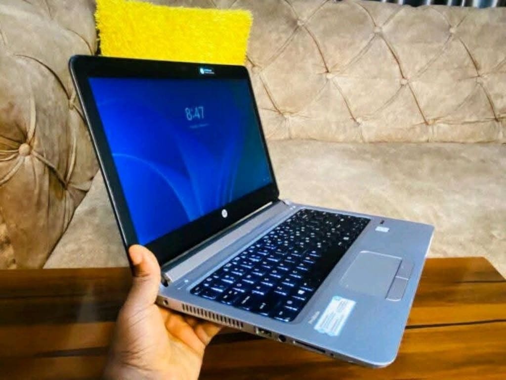 HP Laptop (i5)( 8Gb Ram) (256Gb Ssd)13.3" W11 3 Saat Batara - 2