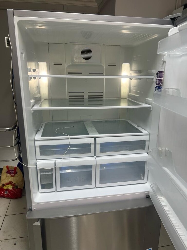 BEKO DİJİTAL XXL INOX BUZ YAPMA ÖZELLİĞİ - 6