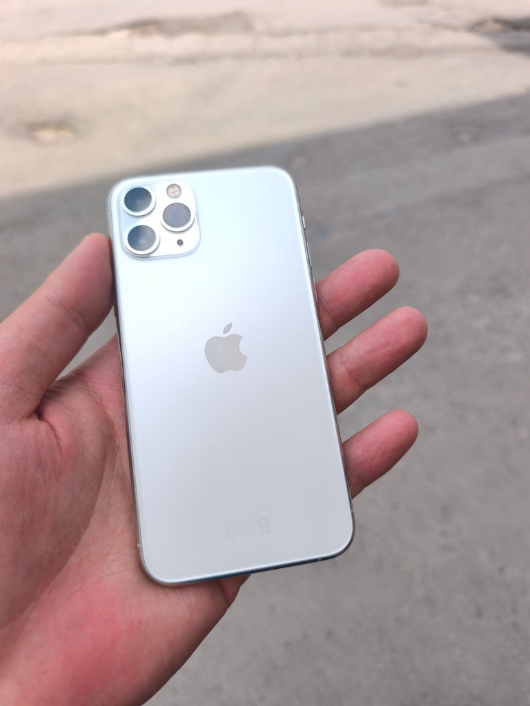 İPHONE 11 PRO 64 GB TR - 2