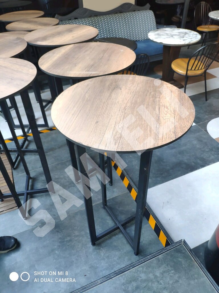 BAR MASA MODELİ - 3