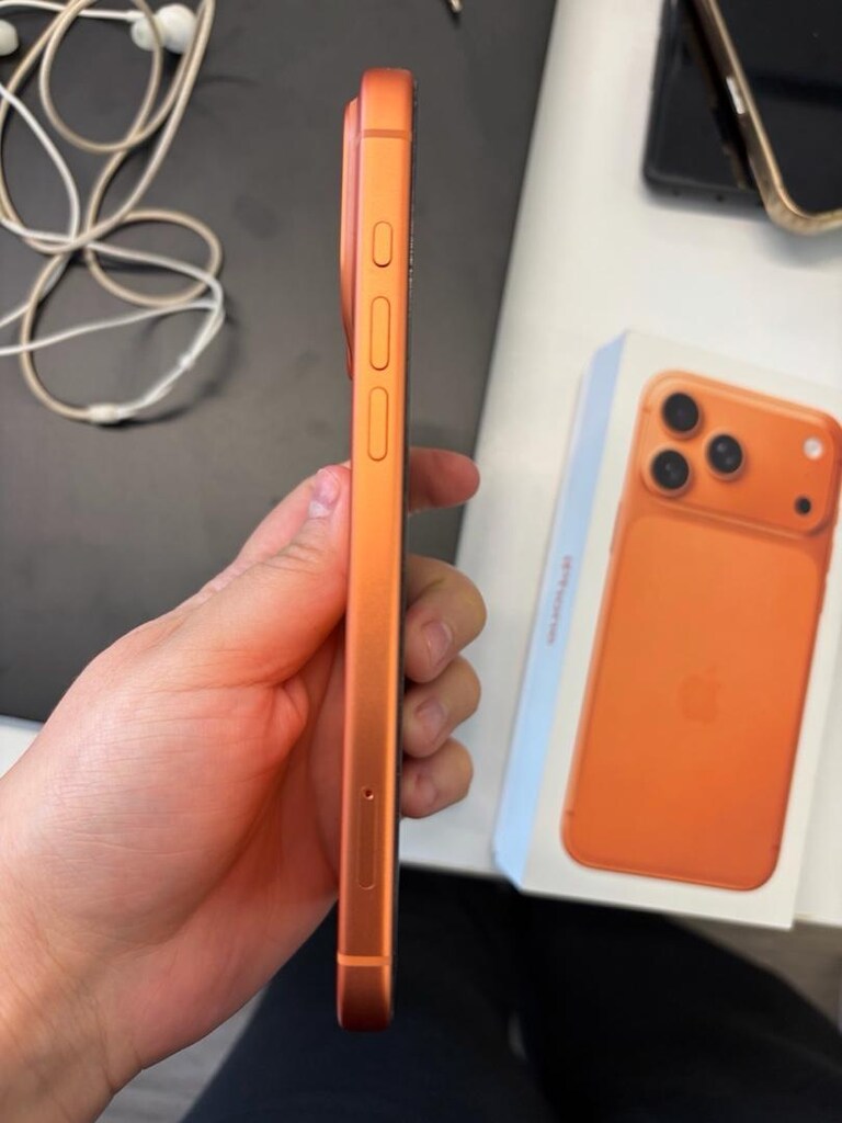 IPHONE 17 PRO MAX - 6