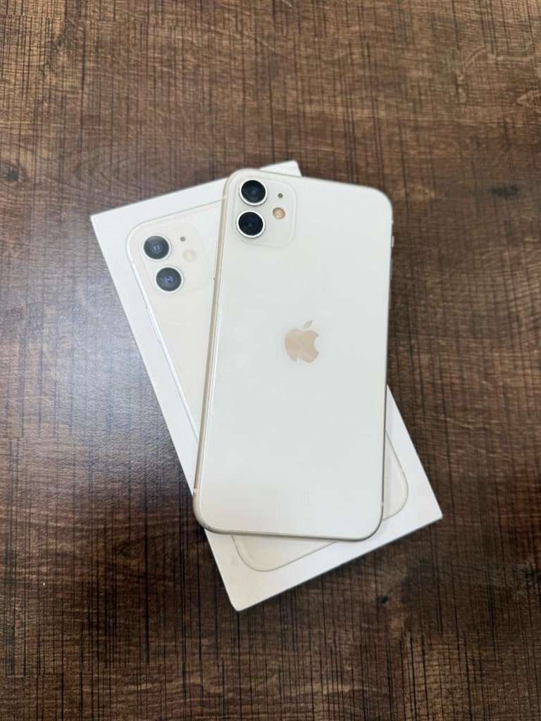 İPHONE 11 BEYAZ 64 GB FATURALI YURTİÇİ HERŞEYİ ORJİNAL TEMİZ - 6