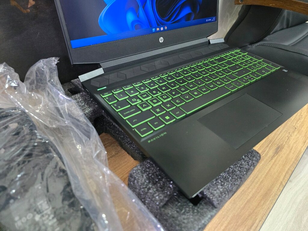 HP KUTULU TERTEMİZ R7 RTX 3050 - 6