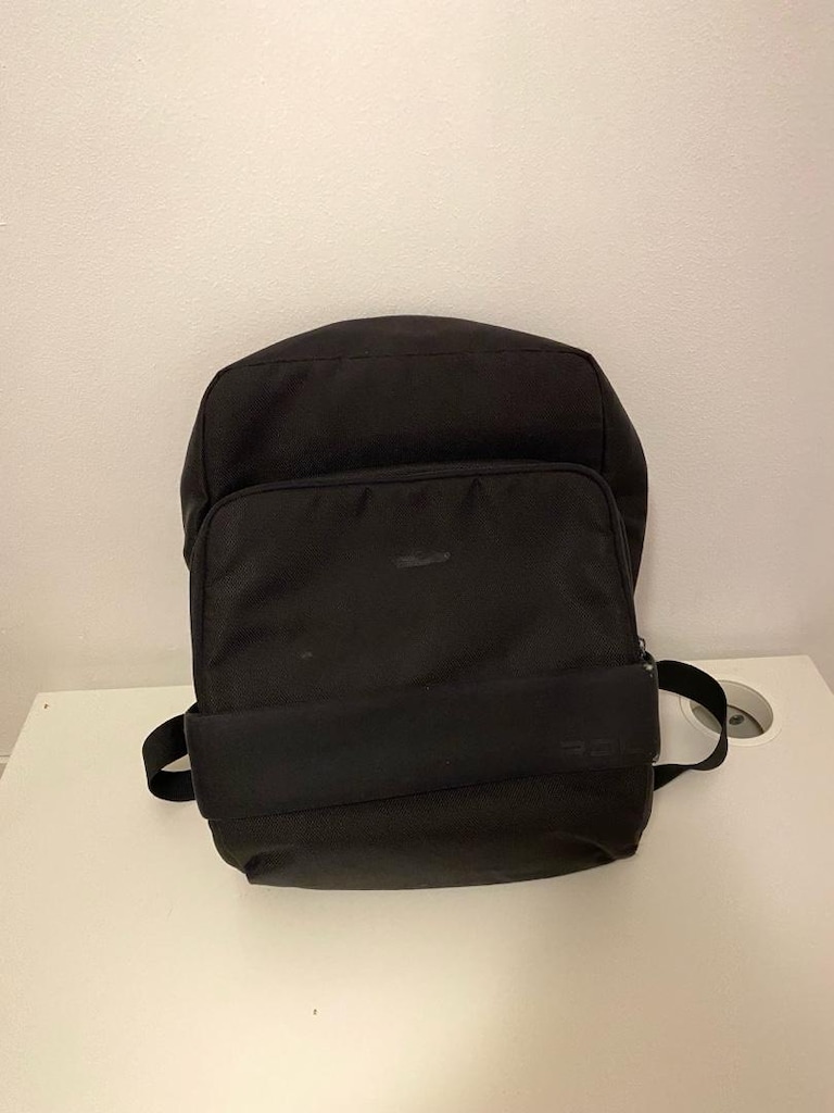 Samsung Laptop - 9