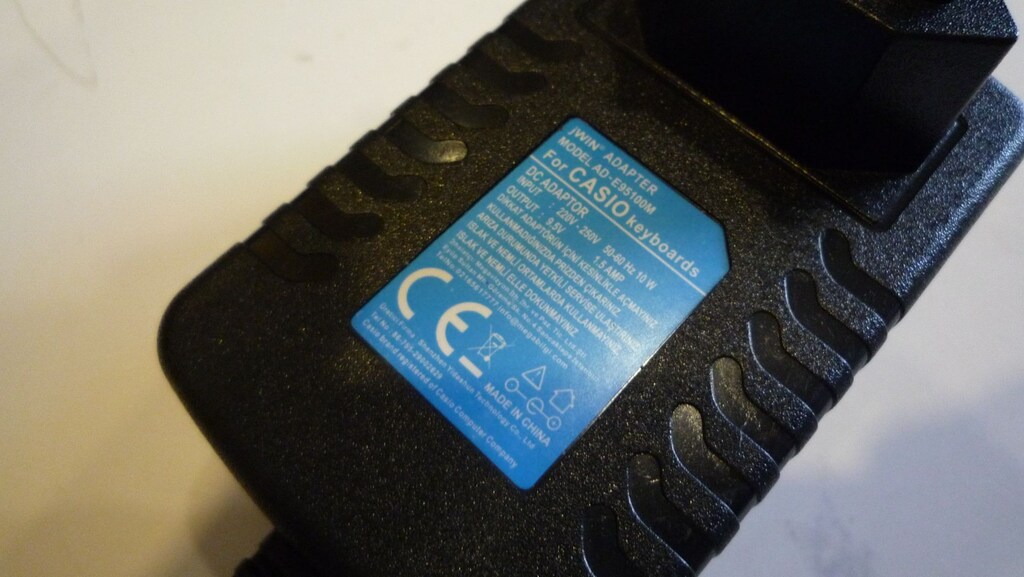 Orijinal Casio Org Adaptörü 9.5 Volt - 2
