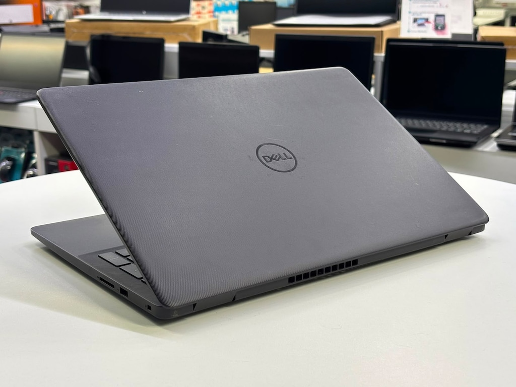 Dell Vostro 3500 İ5 11.Gen 16Gb Ram 512Gb M2 Ssd 15.6" Laptop - 5