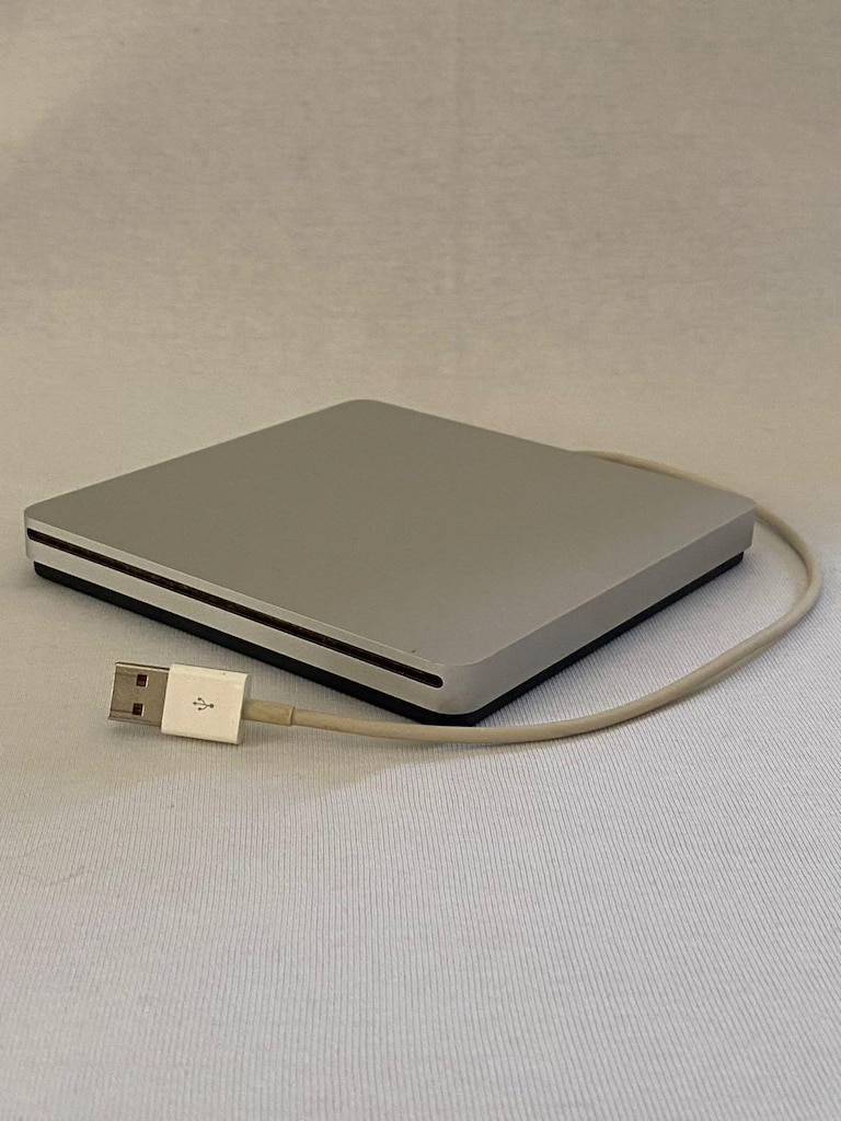 Apple Harici USB SuperDrive CD Rercorder - 6