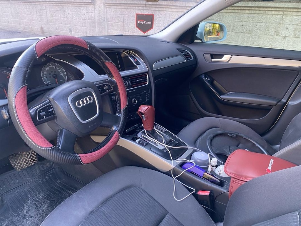 AUDİ A4 DEĞİŞENSİZ SERVİS BAKIMLI - 4