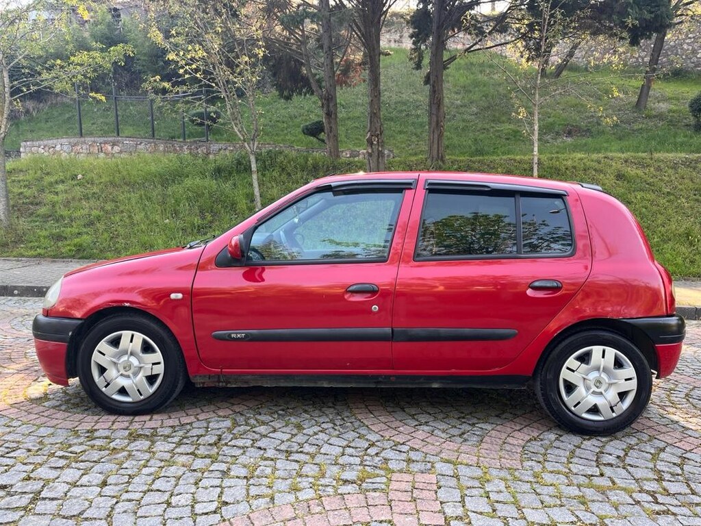 Renault Clio 1.6 RXT - 3